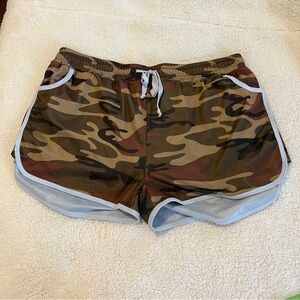 Camo men’s  Shorts US Large / Asian 3xl